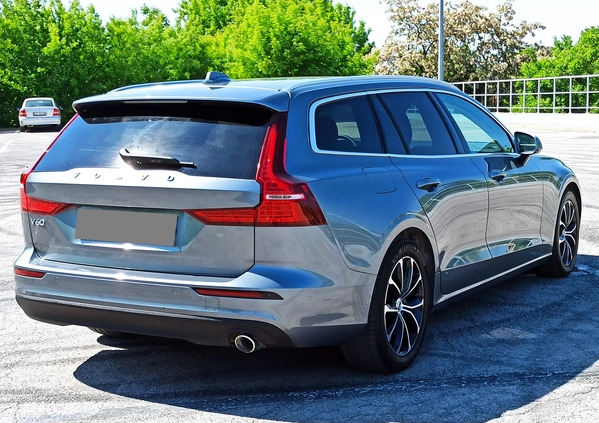 Volvo V60 cena 92900 przebieg: 60000, rok produkcji 2019 z Radom małe 781